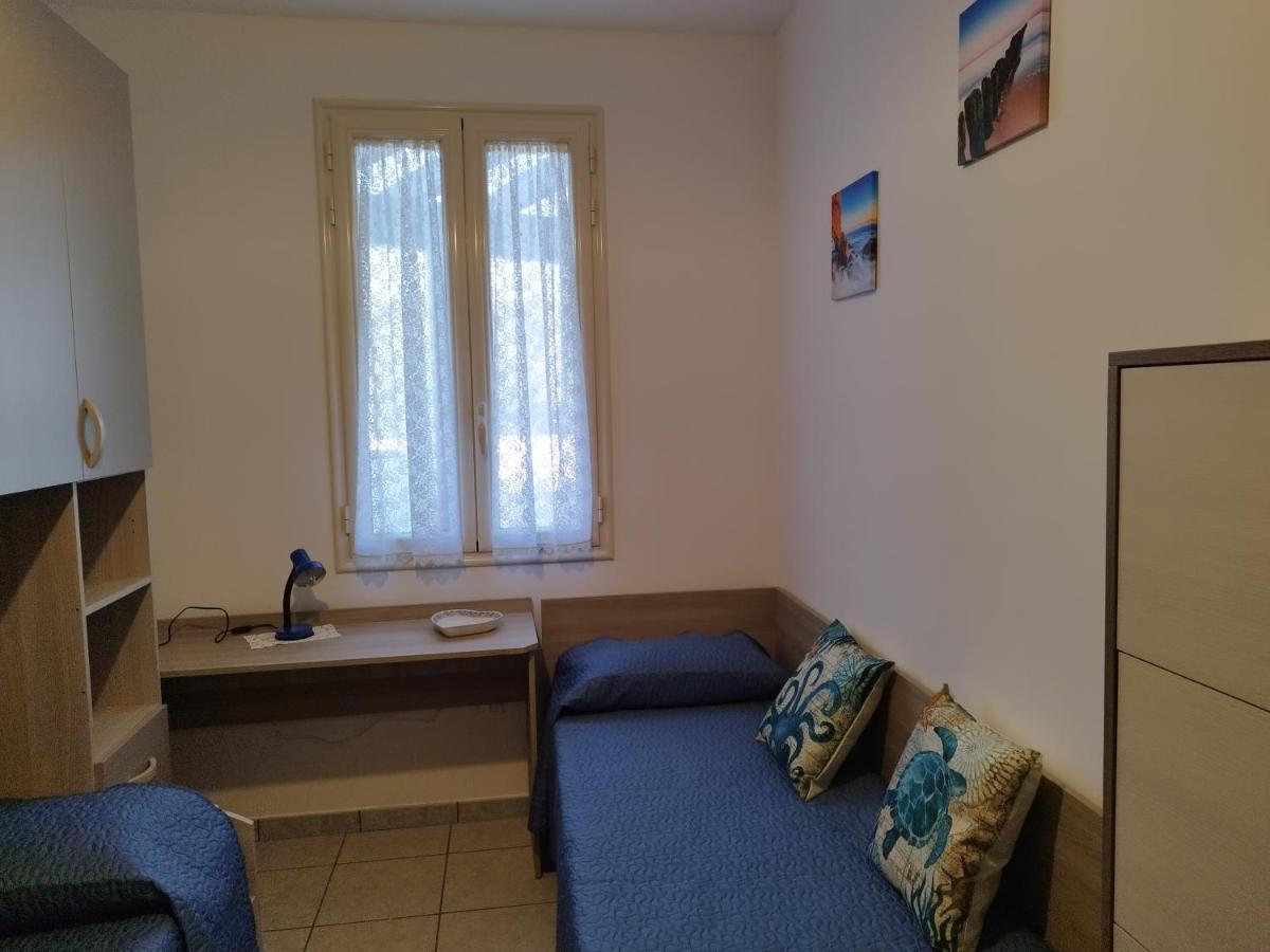 Casa Vacanze Il Sorriso Di Emi 토레 수다 외부 사진